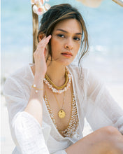 Load image into Gallery viewer, Nu Sunset Shells &amp; Pearls Necklace