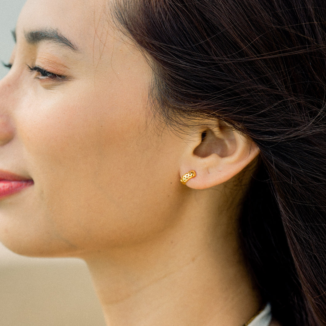 Oxeanne XOXO Mini Beach-Proof Hoop Earrings